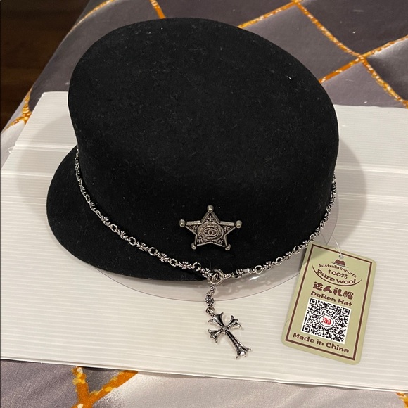 Black Hat with Silver Chain and Cross Pendant - Picture 2 of 5